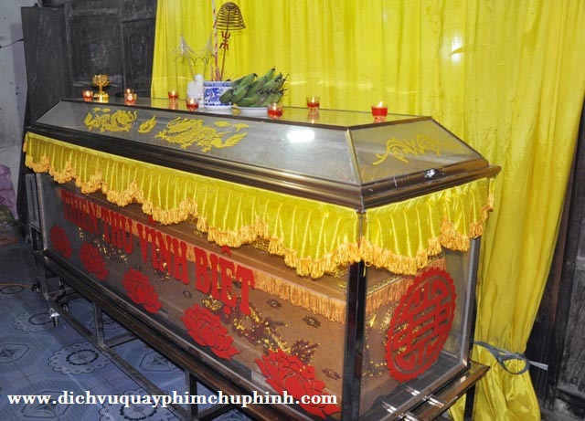 Tủ đá bảo quản thi thể